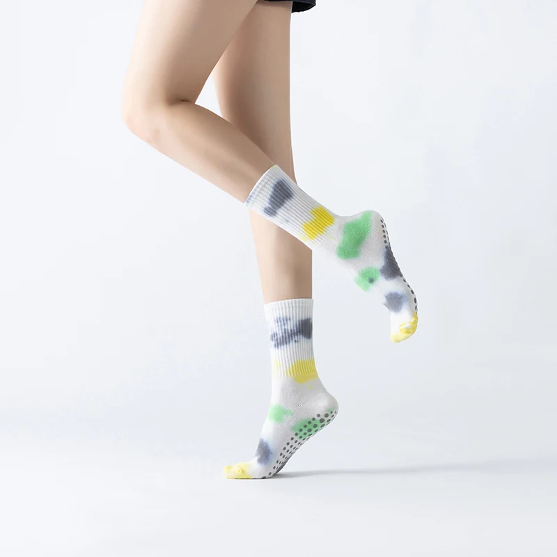 Нов висококачествен печат и боядисване йога теле чорапи памук нехлъзгане контраст цвят стил етаж чорапи 1 чифт Изображение 1